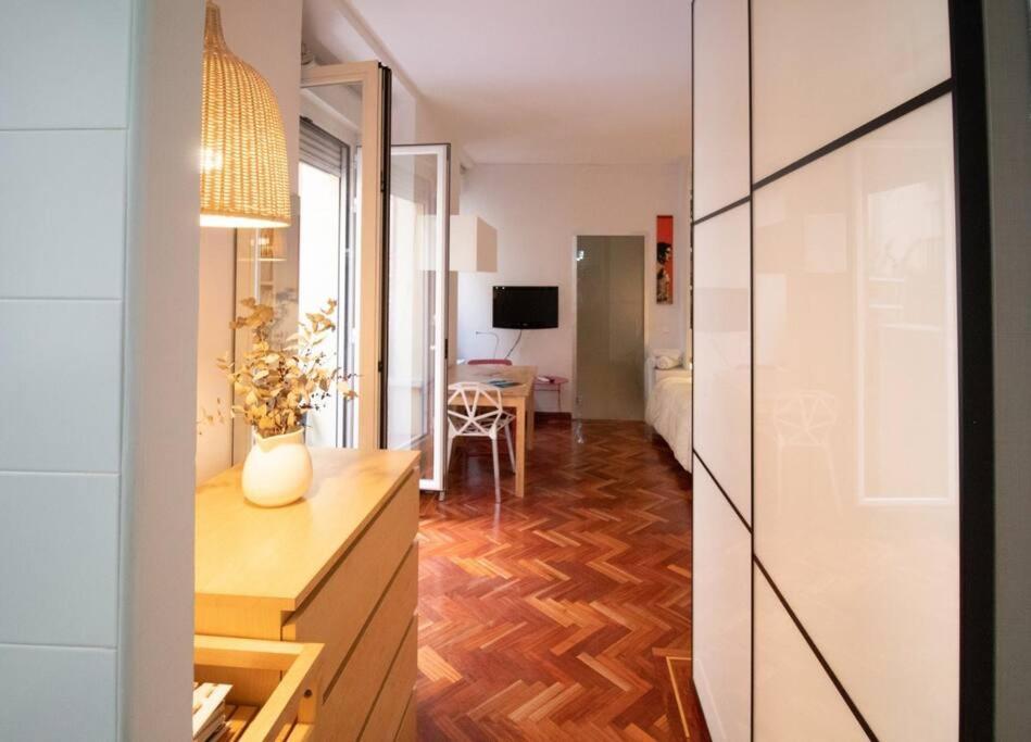 Exclusivo Y Acogedor Apartamento Con Balcon En Chueca, Con Aire Acondicionado Y Calefaccion Мадрид Экстерьер фото
